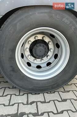 Тягач Volvo FH 13 2015 в  фото 14 Тягач Volvo FH 13 2015 в