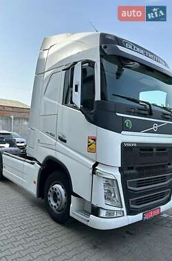 Тягач Volvo FH 13 2015 в  фото 5 Тягач Volvo FH 13 2015 в