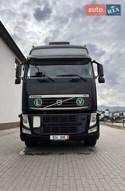 Тягач Volvo FH 13 2012 в  фото 2 Тягач Volvo FH 13 2012 в