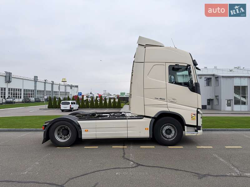 Тягач Volvo FH 13 2016 в Киеве фото 5 Тягач Volvo FH 13 2016 в Киеве