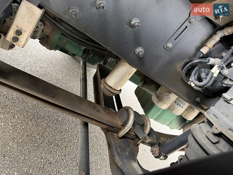 Тягач Volvo FH 13 2016 в Киеве фото 13 Тягач Volvo FH 13 2016 в Киеве