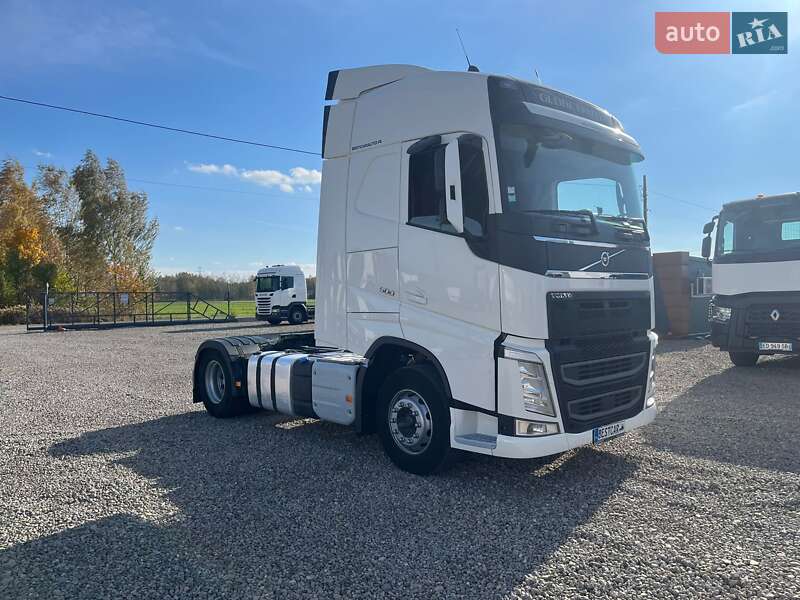 Тягач Volvo FH 13 2017 в Луцке фото 2 Тягач Volvo FH 13 2017 в Луцке
