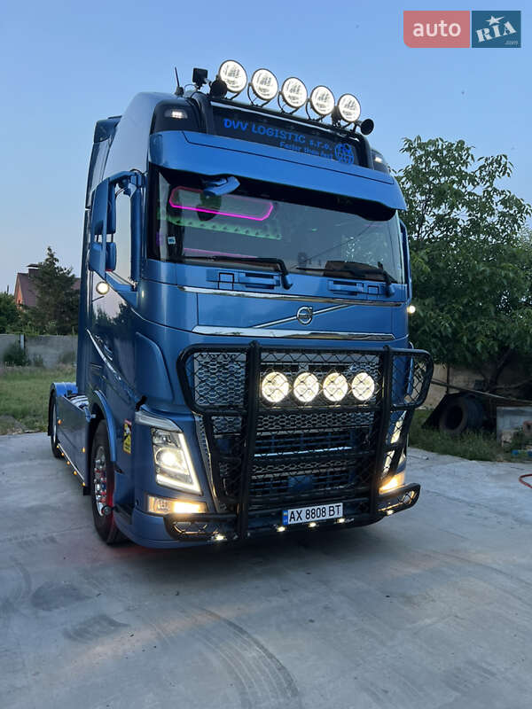 Тягач Volvo FH 13 2018 в Дніпрі фото 15 Тягач Volvo FH 13 2018 в Дніпрі