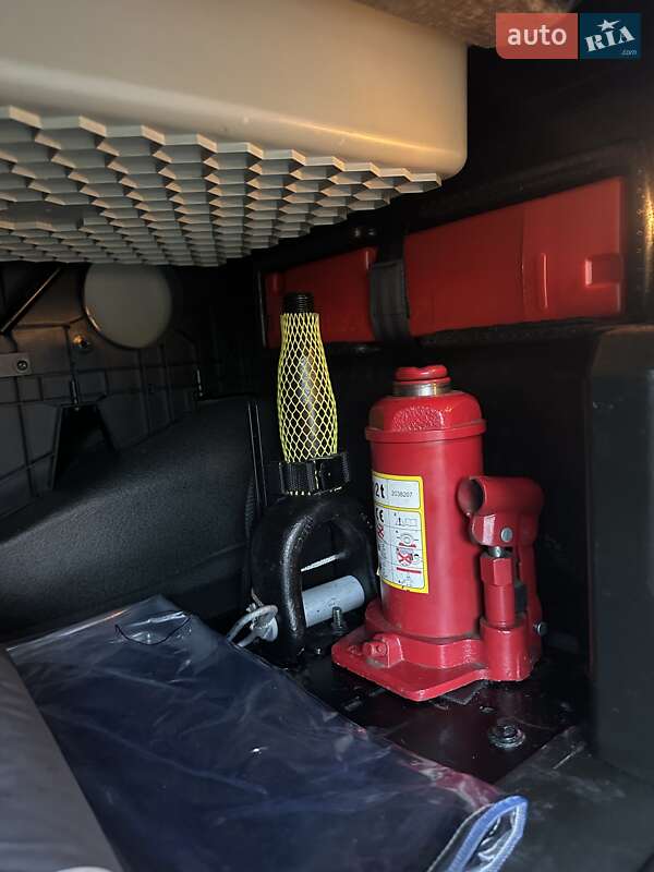 Тягач Volvo FH 13 2015 в Бродах фото 120 Тягач Volvo FH 13 2015 в Бродах