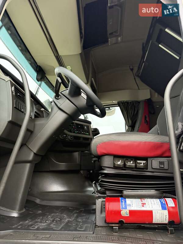 Тягач Volvo FH 13 2017 в Луцьку фото 18 Тягач Volvo FH 13 2017 в Луцьку