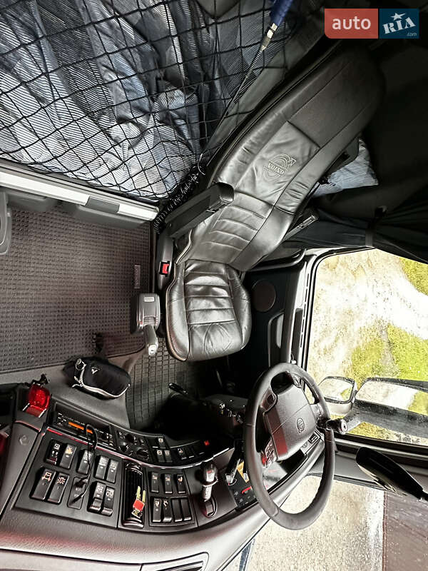 Самоскид Volvo FH 13 2012 в Івано-Франківську