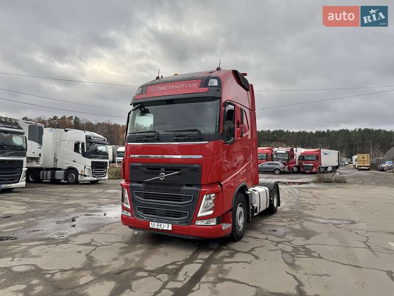 Тягач Volvo FH 13 2018 в Киеве фото Тягач Volvo FH 13 2018 в Киеве