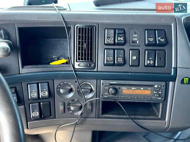 Кран-маніпулятор Volvo FH 13 2010 в Луцьку фото 2 Кран-маніпулятор Volvo FH 13 2010 в Луцьку