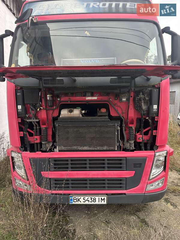 Тягач Volvo FH 13 2012 в Ровно фото 16 Тягач Volvo FH 13 2012 в Ровно