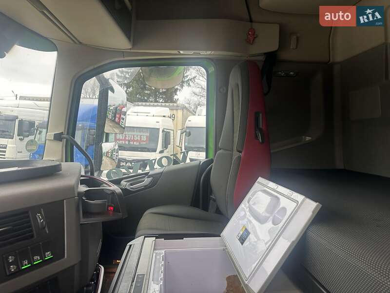 Тягач Volvo FH 13 2017 в Калуше фото 24 Тягач Volvo FH 13 2017 в Калуше