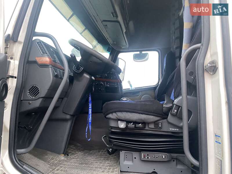 Тягач Volvo FH 13 2007 в Луцке