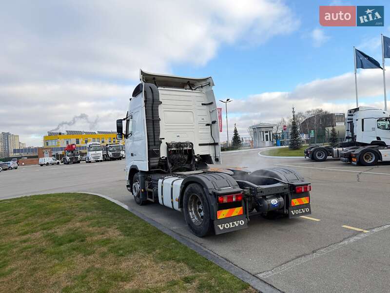 Тягач Volvo FH 13 2014 в Киеве