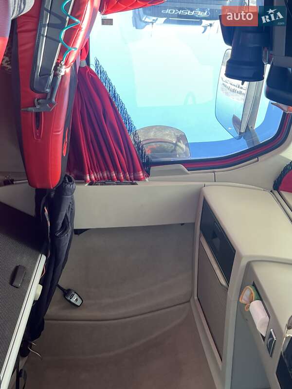 Тягач Volvo FH 13 2015 в Львове