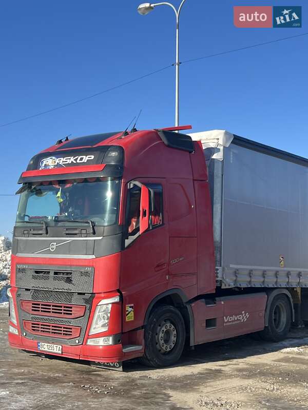 Тягач Volvo FH 13 2015 в Львове