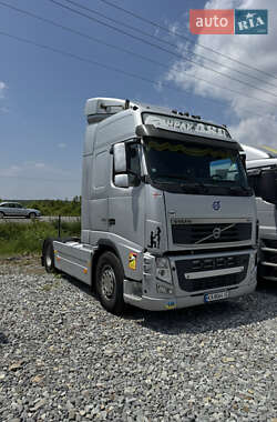 Тягач Volvo FH 13 2008 в Хотині
