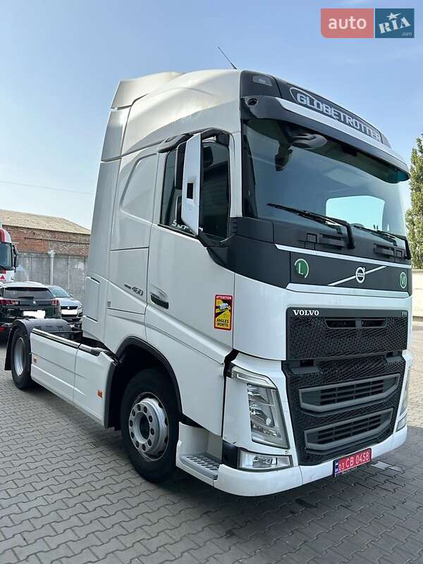 Тягач Volvo FH 13 2015 в Луцке фото 8 Тягач Volvo FH 13 2015 в Луцке