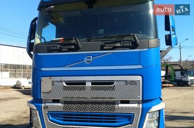 Тягач Volvo FH 13 2016 в Киеве