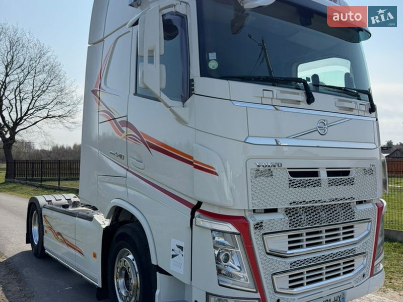 Тягач Volvo FH 13 2015 в Луцке фото 2 Тягач Volvo FH 13 2015 в Луцке
