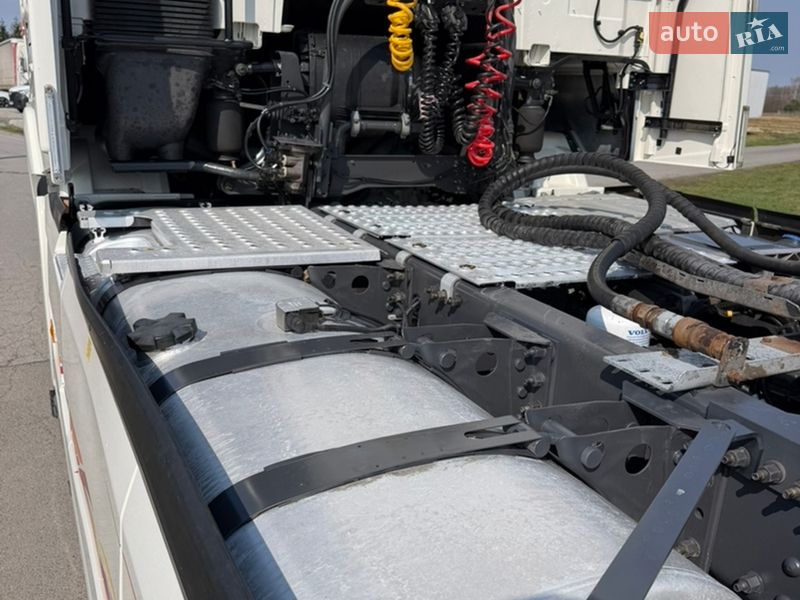 Тягач Volvo FH 13 2015 в Луцке фото 20 Тягач Volvo FH 13 2015 в Луцке