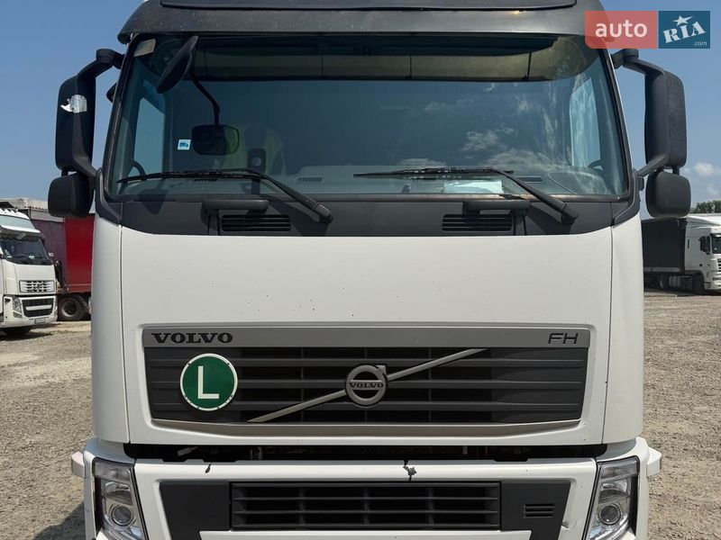 Тягач Volvo FH 13 2012 в Тячеве фото Тягач Volvo FH 13 2012 в Тячеве