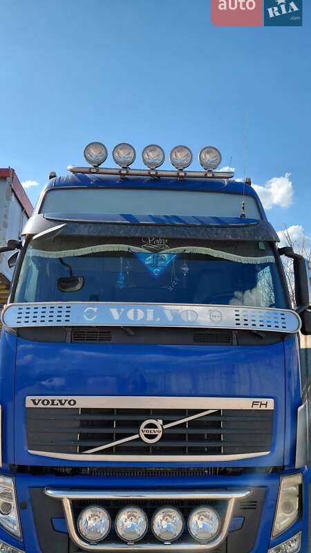 Зерновоз Volvo FH 13 2012 в Татарбунарах