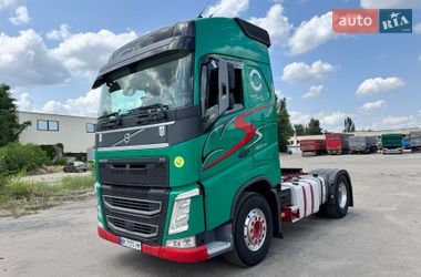 Тягач Volvo FH 13 2014 в Дніпрі