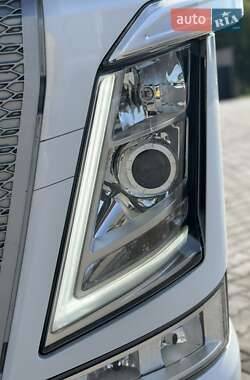 Тентованый Volvo FH 16 2015 в 