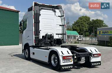 Тентованый Volvo FH 16 2015 в 