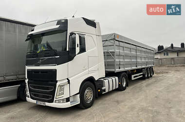 Зерновоз Volvo FH 16 2015 в Білій Церкві