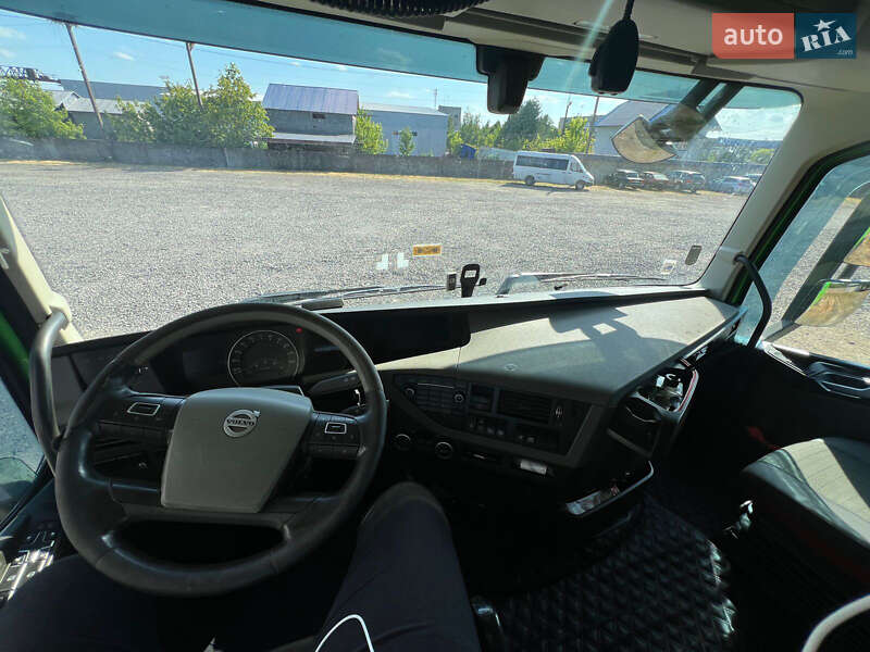 Тягач Volvo FH 16 2016 в Иршаве