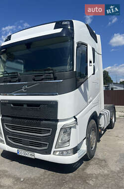 Тягач Volvo FH 16 2015 в 