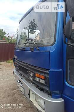 Грузовой фургон Volvo FL 6 1988 в Березане