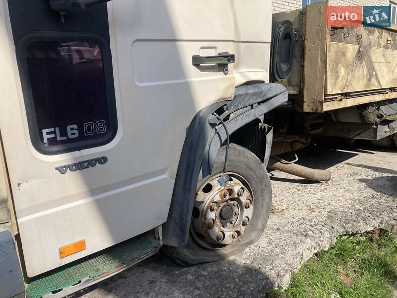 Борт Volvo FL 6 1999 в Старой Выжевке