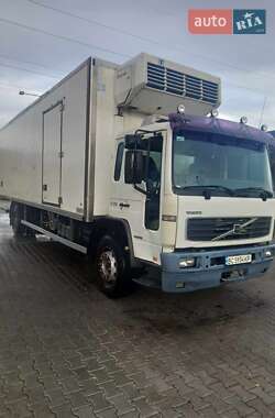 Рефрижератор Volvo FL 6 2001 в Львові