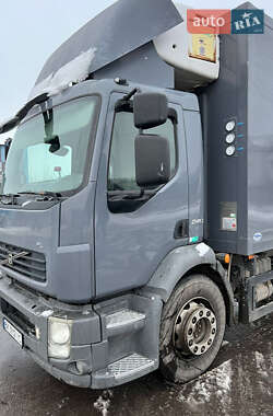 Рефрижератор Volvo FL 7 2010 в 