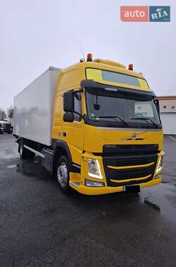 Вантажний фургон Volvo FM 11 2015 в Києві