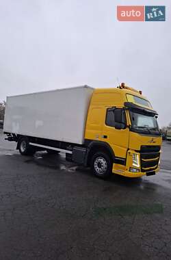 Вантажний фургон Volvo FM 11 2015 в Києві