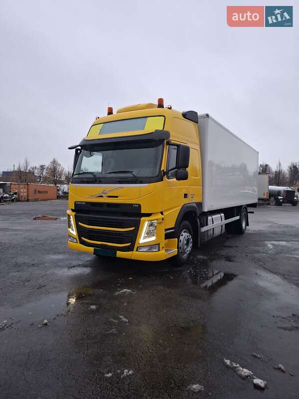 Вантажний фургон Volvo FM 11 2015 в Києві