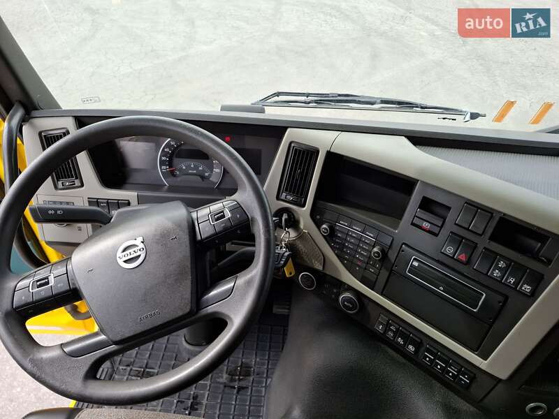 Грузовой фургон Volvo FM 11 2015 в Харькове