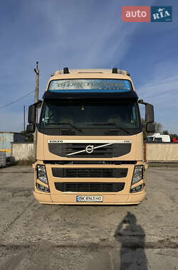 Тягач Volvo FM 11 2011 в  фото 2 Тягач Volvo FM 11 2011 в