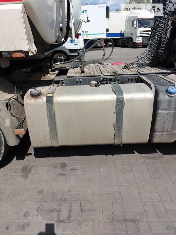 Бензовоз Volvo FM 12 2013 в Киеве