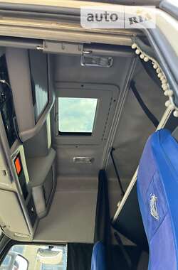 Тягач Volvo FM 12 2010 в Ямполе