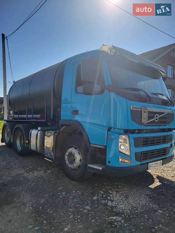Машина ассенизатор (вакуумная) Volvo FM 12 2012 в Ивано-Франковске