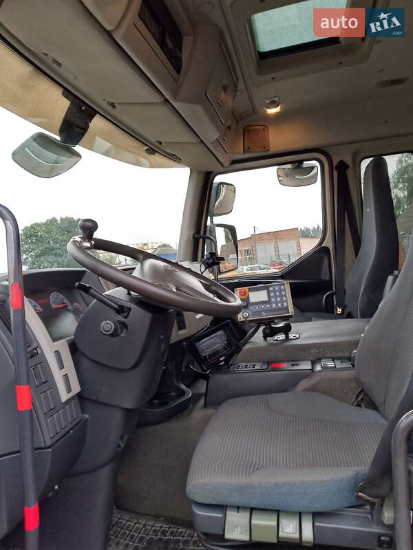 Мусоровоз Volvo FM 12 2010 в Луцке