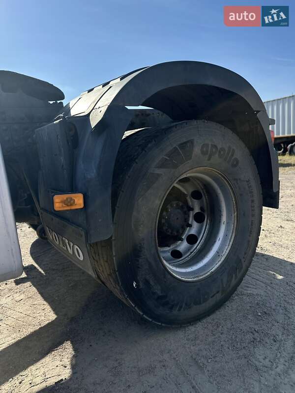 Тягач Volvo FM 12 2010 в Киеве