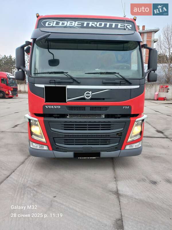 Тягач Volvo FM 13 2014 в Киеве