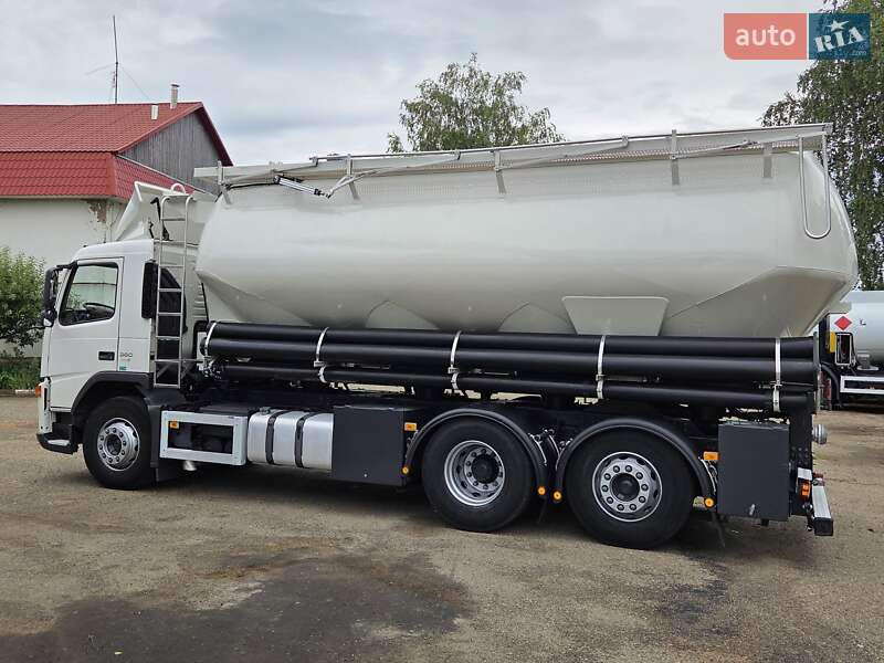Кормовоз Volvo FM 13 2008 в Черновцах