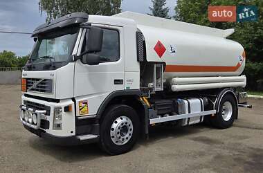 Бензовоз Volvo FM 13 2008 в 