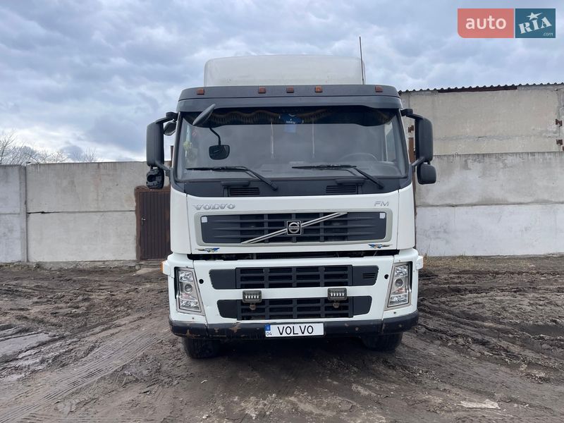 Самосвал Volvo FM 13 2008 в Днепре