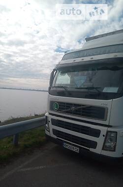 Тентований Volvo FM 9 2006 в 
